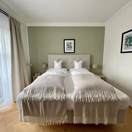 Boutique Hotel Aichinger Отель Нусдорф-ам-Аттерзее