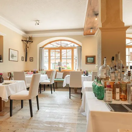 Szálloda Boutique Aichinger Nussdorf am Attersee
