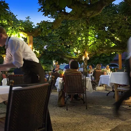 Boutique Aichinger נוסדורף אם אטרסי