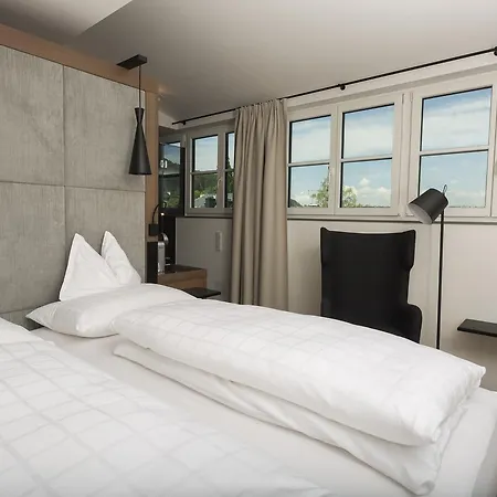 Boutique Aichinger 4* נוסדורף אם אטרסי
