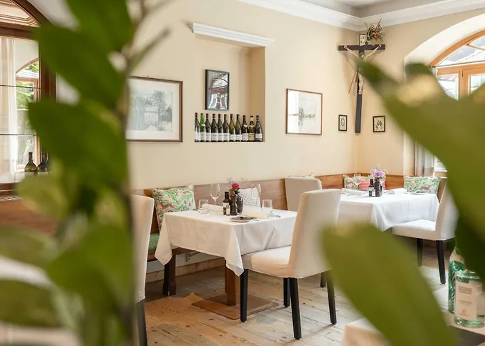 Boutique Hotel Aichinger Отель Нусдорф-ам-Аттерзее