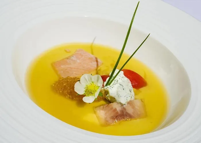 Boutique Hotel Aichinger Отель Нусдорф-ам-Аттерзее